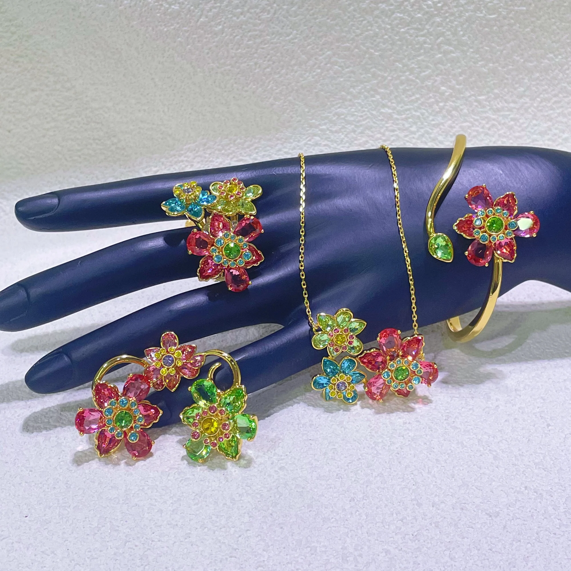 Thumbnail 4 - #35 Latest Pendant Charm Bracelets Offers