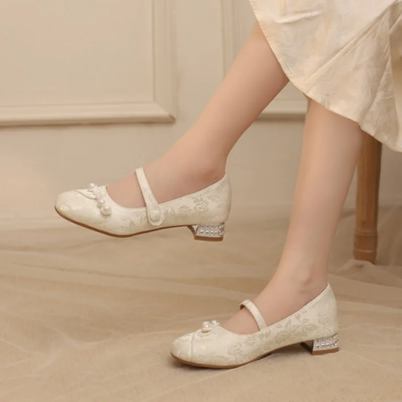 

Новая женская обувь Мэри Джейн в китайском стиле, горячая распродажа сезона, весна-лето, сказочные туфли Cheongsam, красивый толстый каблук