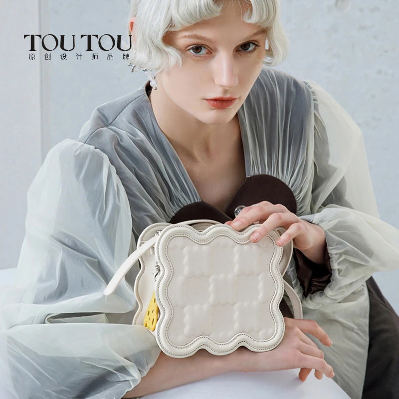 TOUTOU Cookie Crossbody Bag for Christmas Gift Elegant and Trendy Handbag Original Designer Brand One Shoulder Bag Fashion