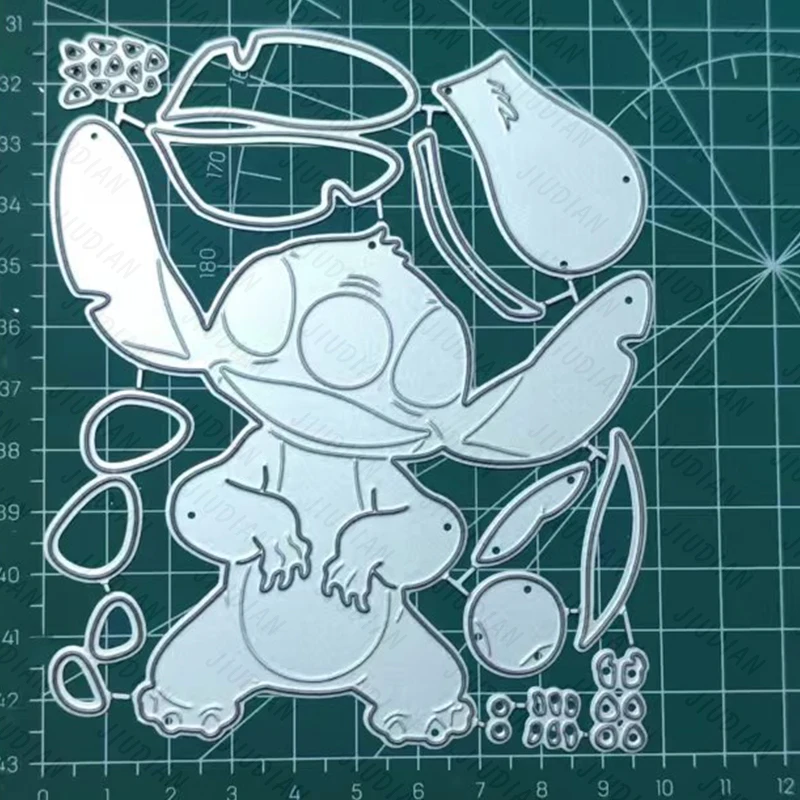 Cute Animals Christmas Antlers Metal Cutting Die Metal Cutting Die for DIY Scrapbooking Crafts Handmade Christmas Gift Card