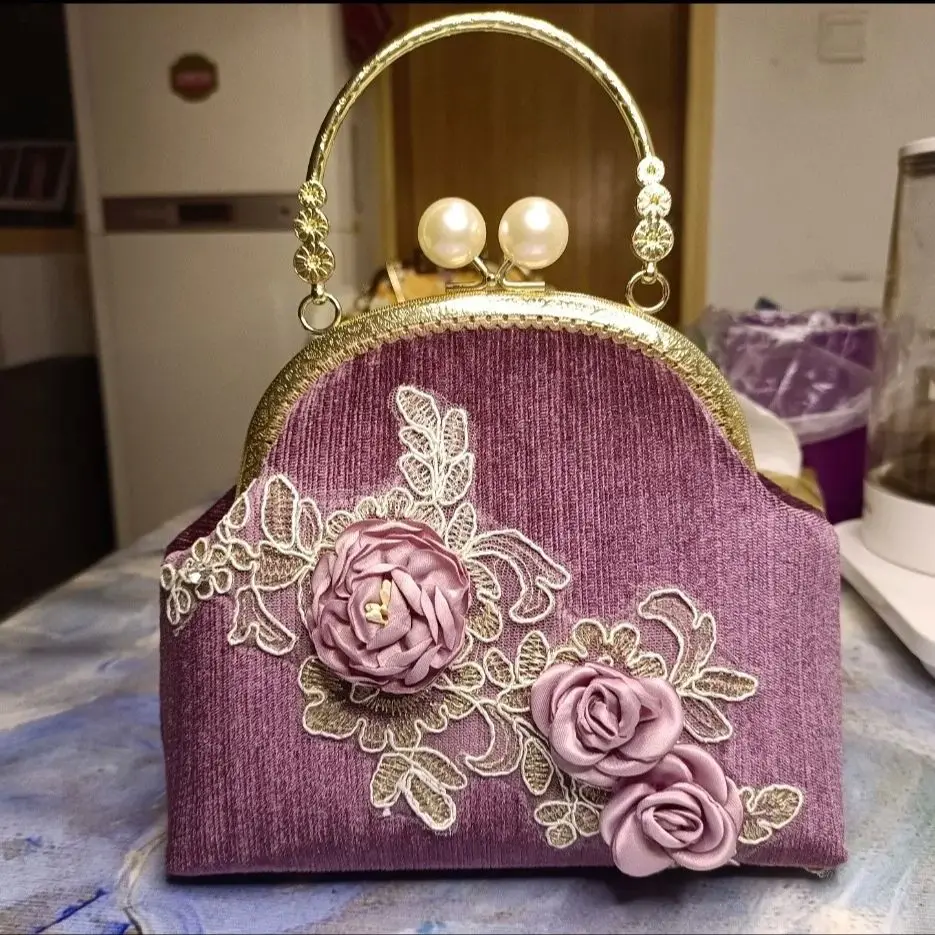 Perso nella borsa da donna Vintage con decorazioni in nastro ricamato con fiori in feltro borsa da sera con fiori cuciti a mano borsa da sposa da