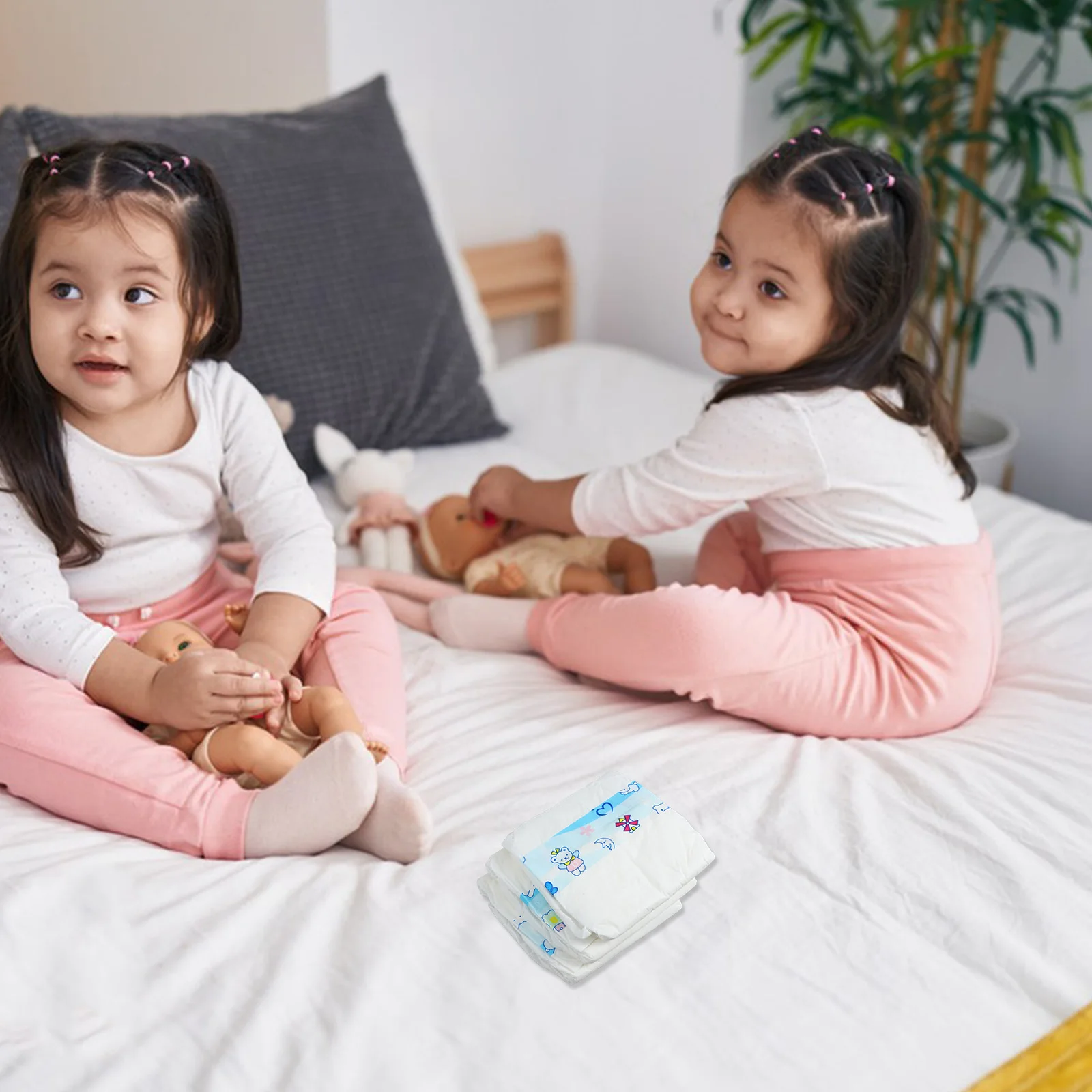 3pcs Baby Decorative Diapers Accessories Diapers Dress Up Kids Pretend Play Lightweight Wear Resistant Miniature Design