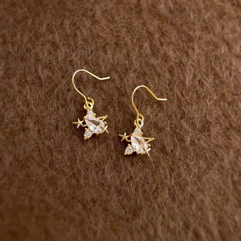 

Minimalist Light Luxury Starfish Earrings Zircon Inlaid Small Versatile Daily Wear Earrings For Women Fashion Jewelry 2025
