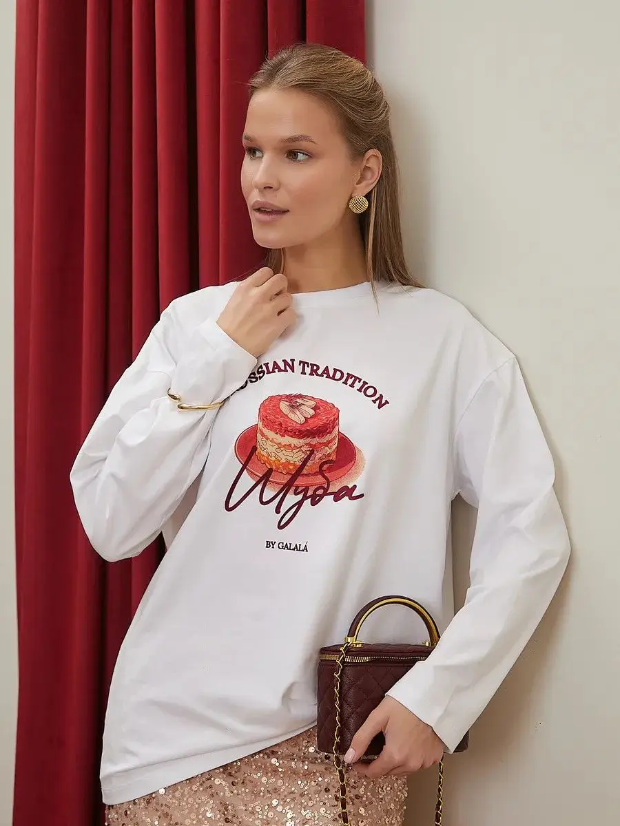 New women's high-quality long sleeved top with fashionable printed loose fit, a must-have for all seasons.