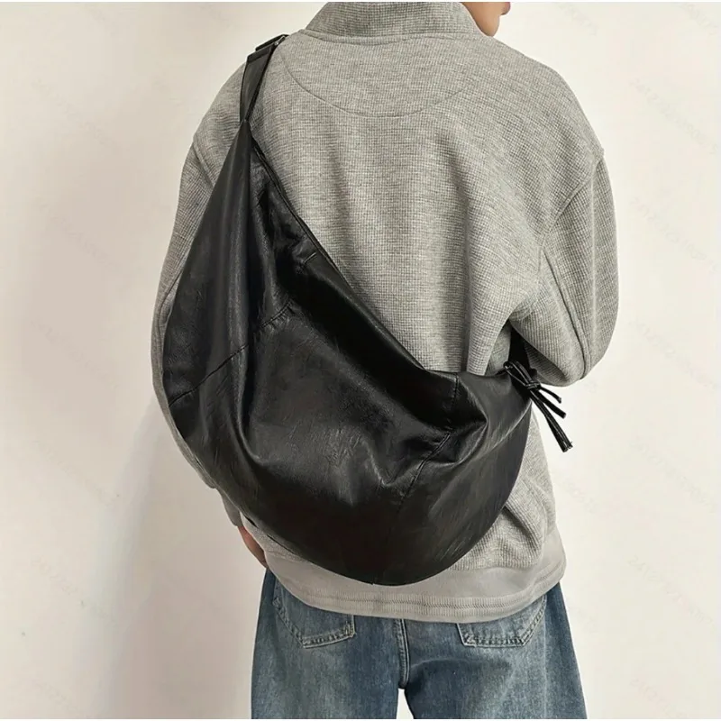 

Men's Crossbody Bag Casual Versatile Fashionable Large Capacity Waist Bag Simple Lightweight Outdoor Sports Backpack