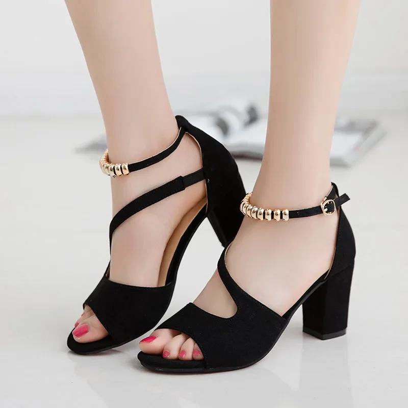 

Summer Sexy Fish Mouth Hollow Roman Sandals Thick with Word with Beaded High Heels Female Summer Sexy Female Sandals 2024 New