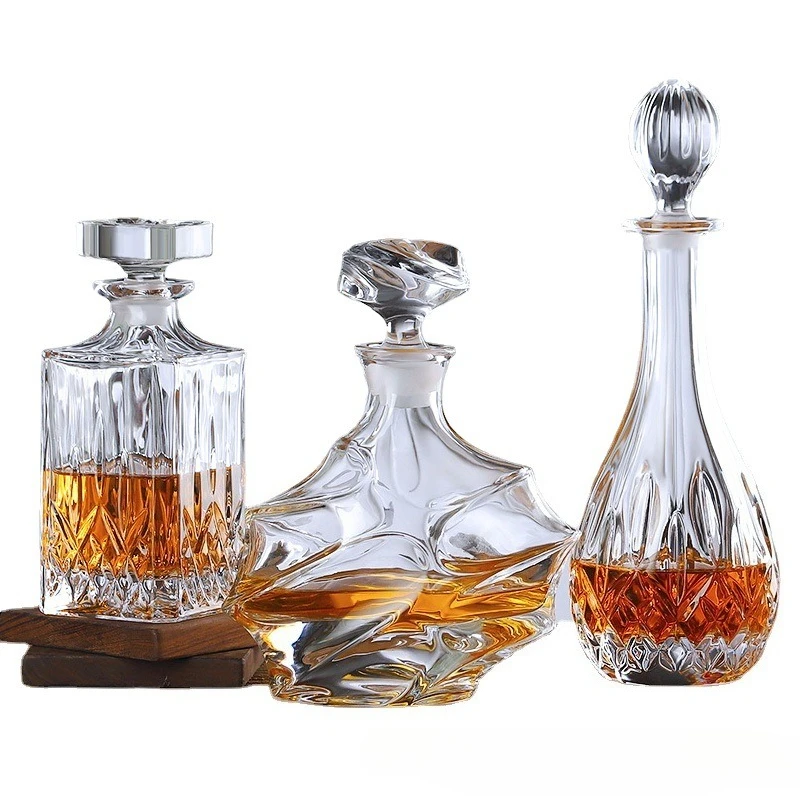 Creative Design Multi Style Bar Wine Glass Bottle Hanger Lead Free Glass Whiskey Hanger Scottish Bourbon Whiskey Wine Decanter