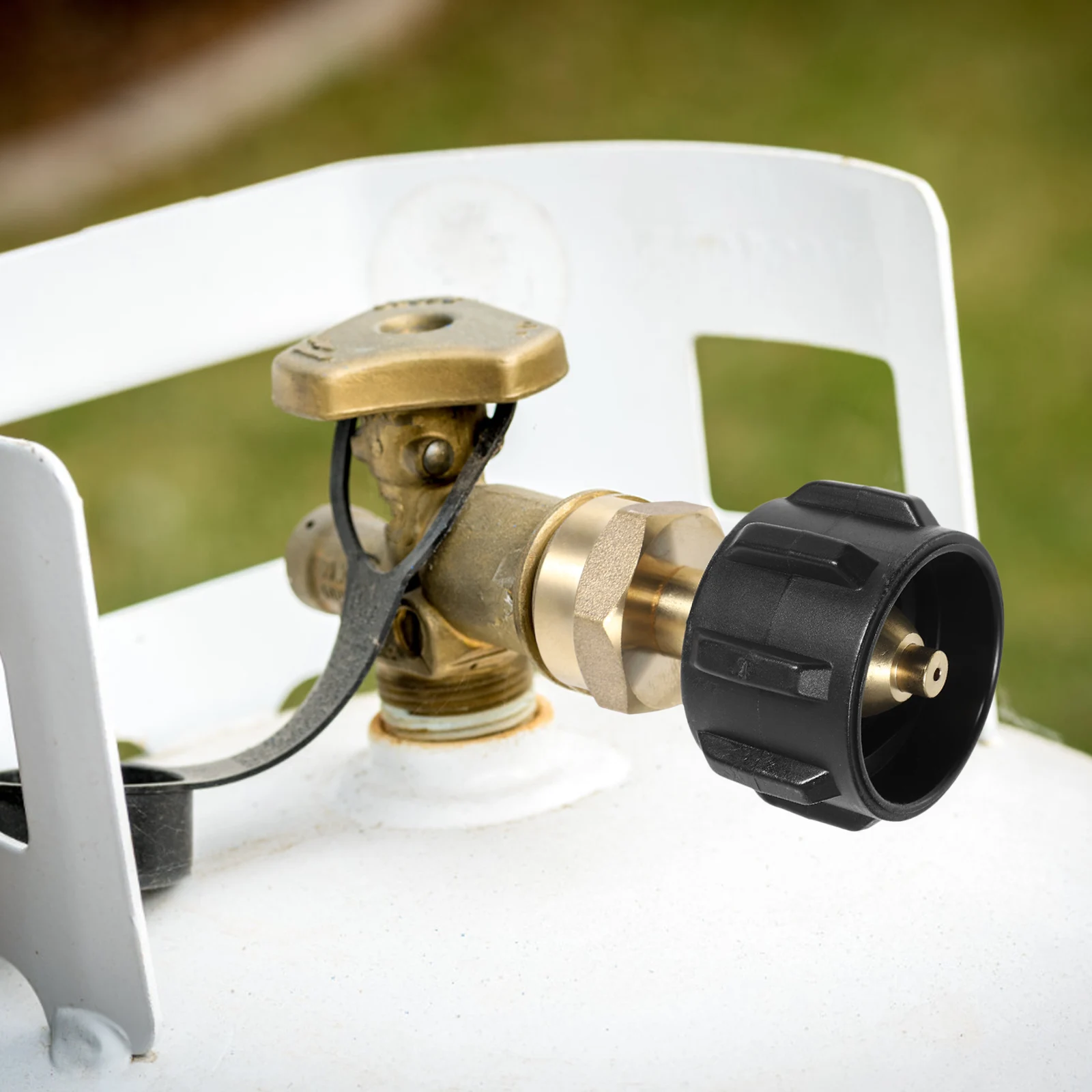 

Brass Propane Refill Adapter Durable Gas Cylinder Coupler Safe Sealing Performance for Camping Bbqs and Outdoor Activities