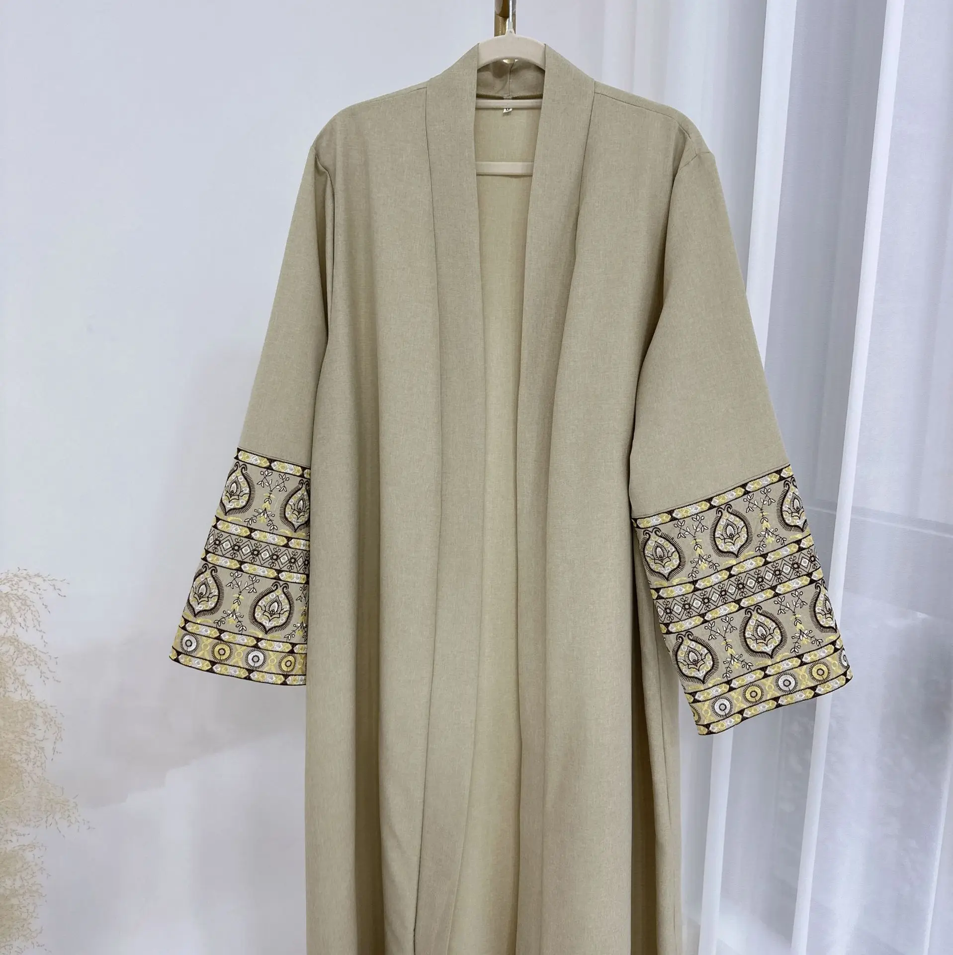 

Eid Embroidery Abayas for Women Muslim Dress Dubai Kimono Open Abaya Ramadan Islam Jalabiya Kebaya Caftan Marocain Femme Kaftan