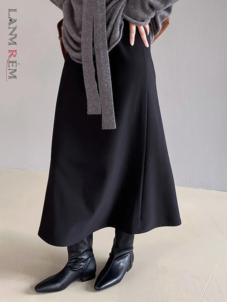 

[LANMREM] Elastic High Waist A-line Skirt For Women Mid-length Office Lady Thick Warm Clothes Female 2024 Winter New 26C1382