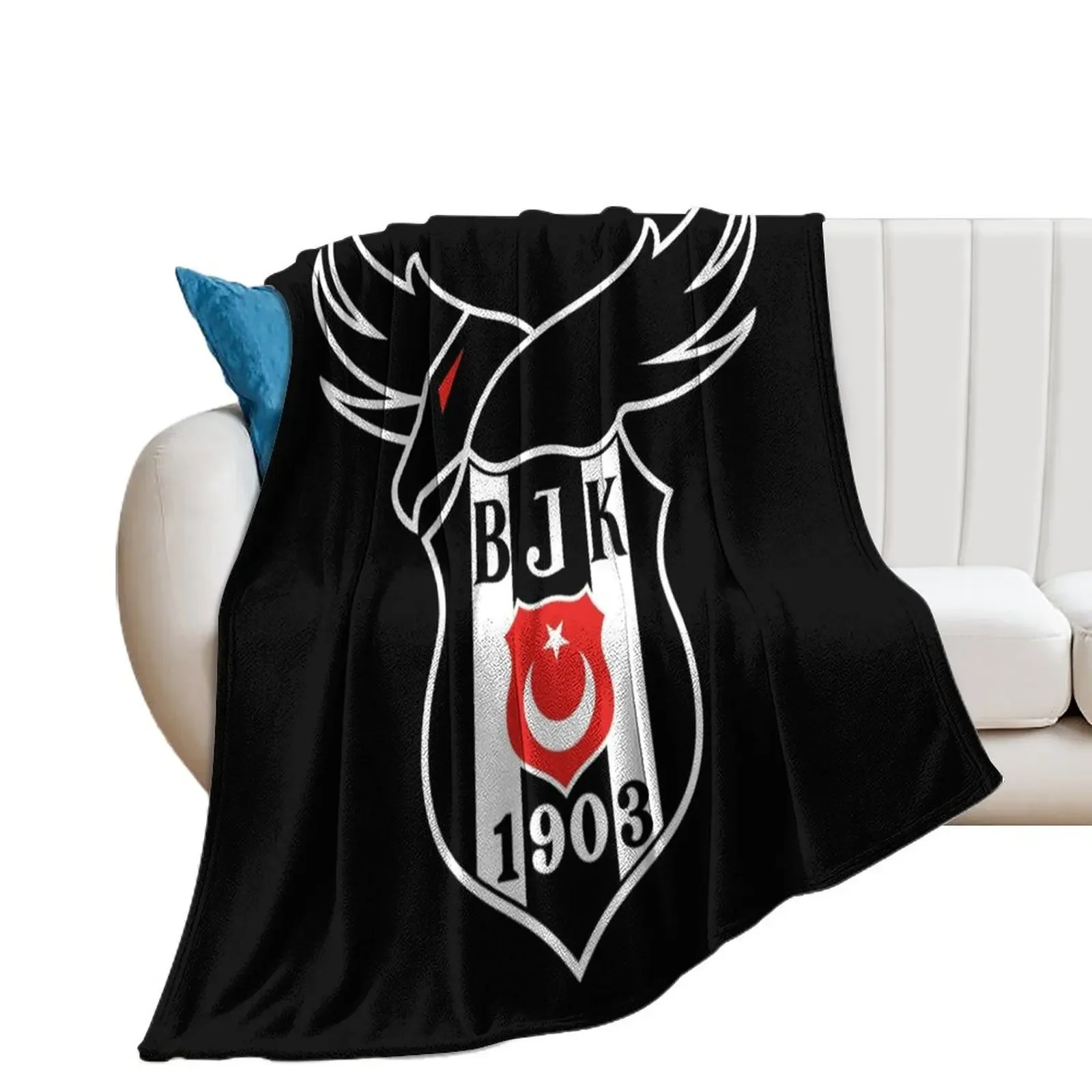 Besiktas 1903 Throw Blanket Nap Winter beds Beach Blankets