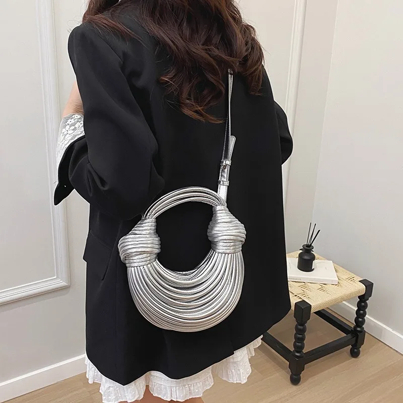 

Модные однотонные сумки на плечо из искусственной кожи на молнии, легкие роскошные темпераментные женские сумки на распродаже, 2025, нишевые дизайнерские женские сумки