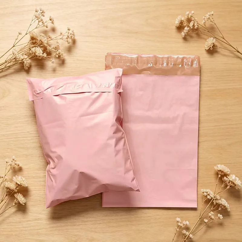 100 Durable Dream Pink Express Bags, Clothing Packaging Bags, Logistics Bags for Packaging and Transportation