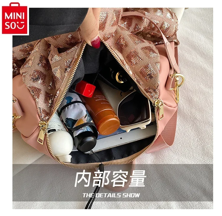 MINISO Disney-mochila colorida de dibujos animados para estudiantes, morral informal de gran capacidad, de alta calidad