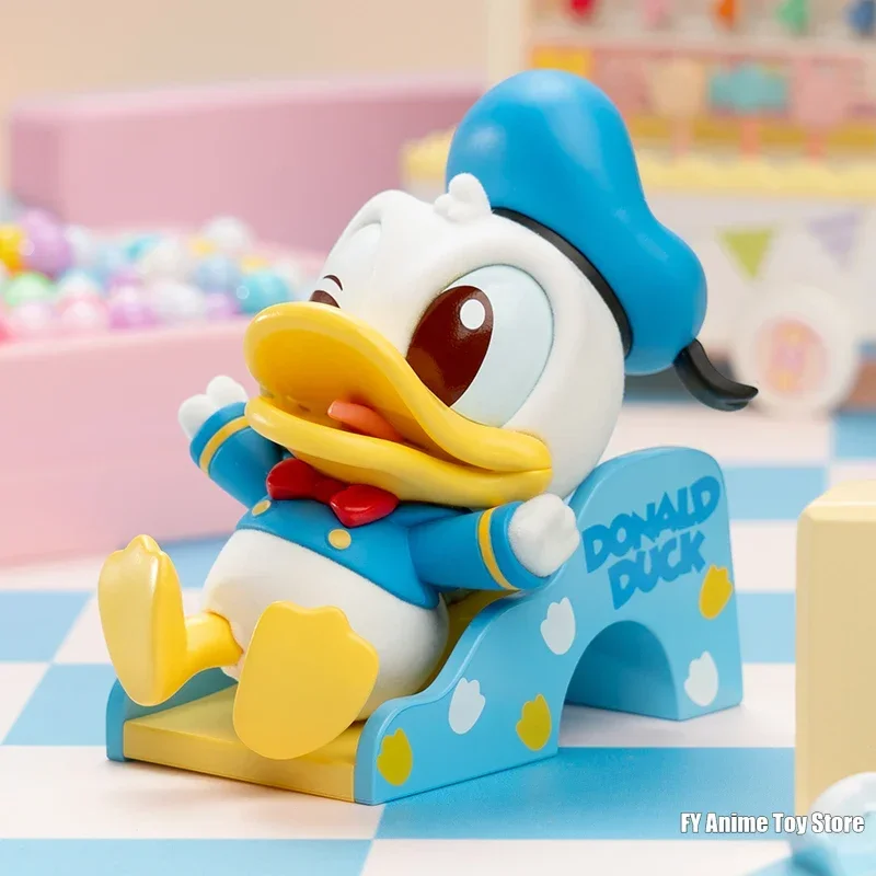 Disney Donald Duck 90th ANNIVERSARY Series Mystery Box น่ารัก Donald Duck กล่องตาบอด MINI ตัวเลขเด็กของขวัญวันเกิดคอลเลกชันของเล่น