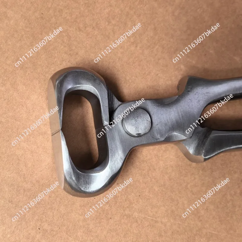 Farrier Hoof Nippers, Heavy Duty Steel Horse Hoof Cutter, Professional Equine Trimming Tool for Stable & Farm Hoof Care
