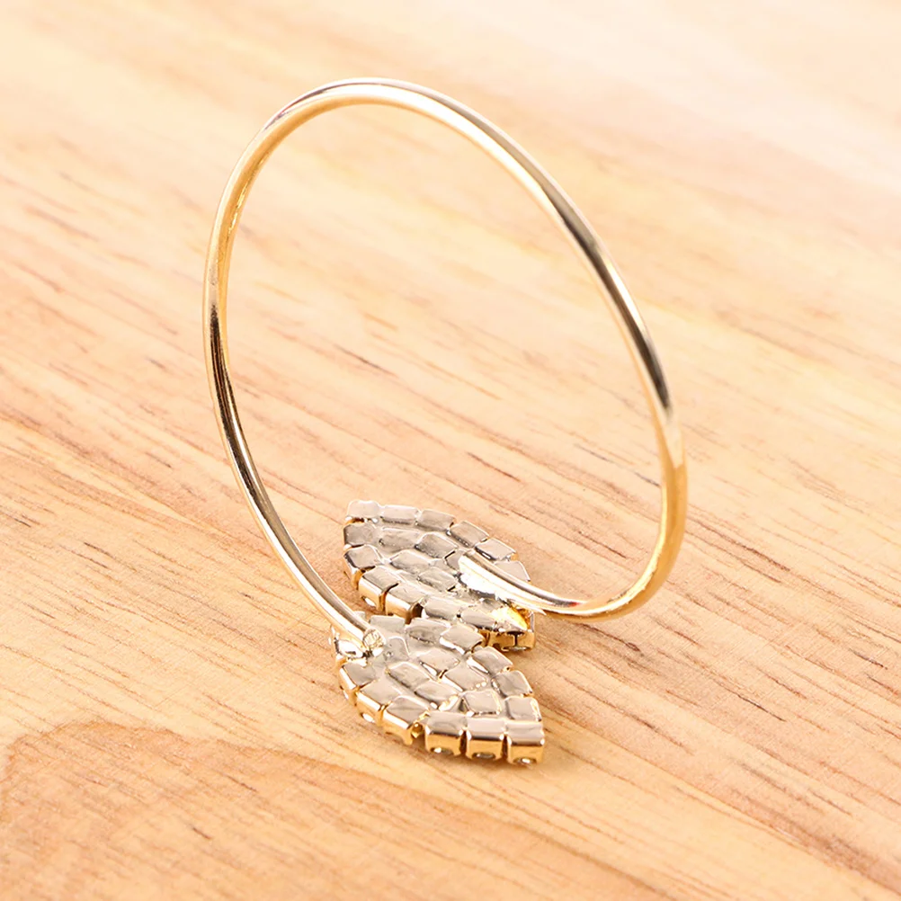 

12Pcs Rhinestone Metal Napkin Rings Leaf Design Elegant Napkin Buckles for Wedding Christmas Party Dinner Table Decor