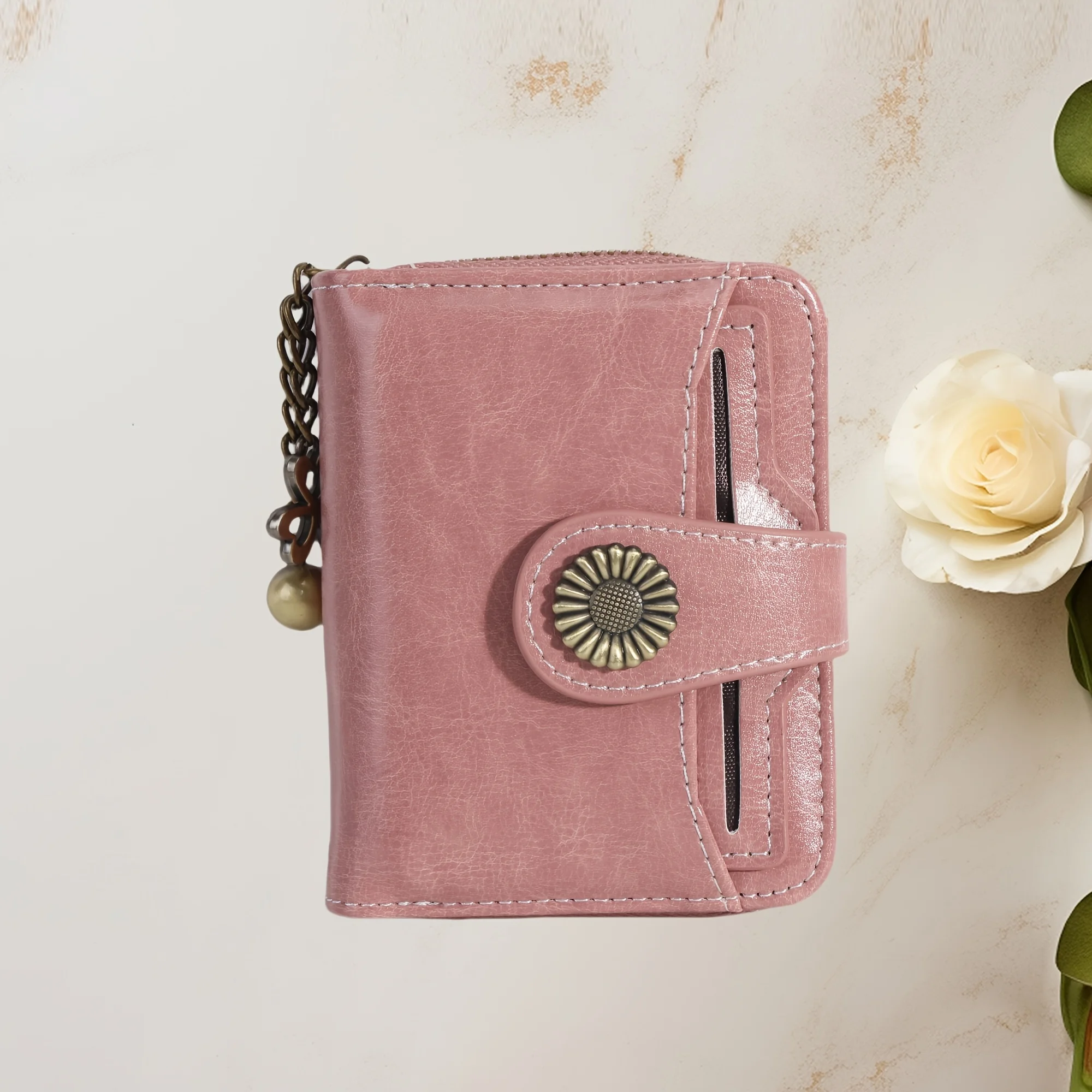 

Fashion style, unisex style for women and men, PU leather, small daisy metal accessories, clover pendant, solid color short smal