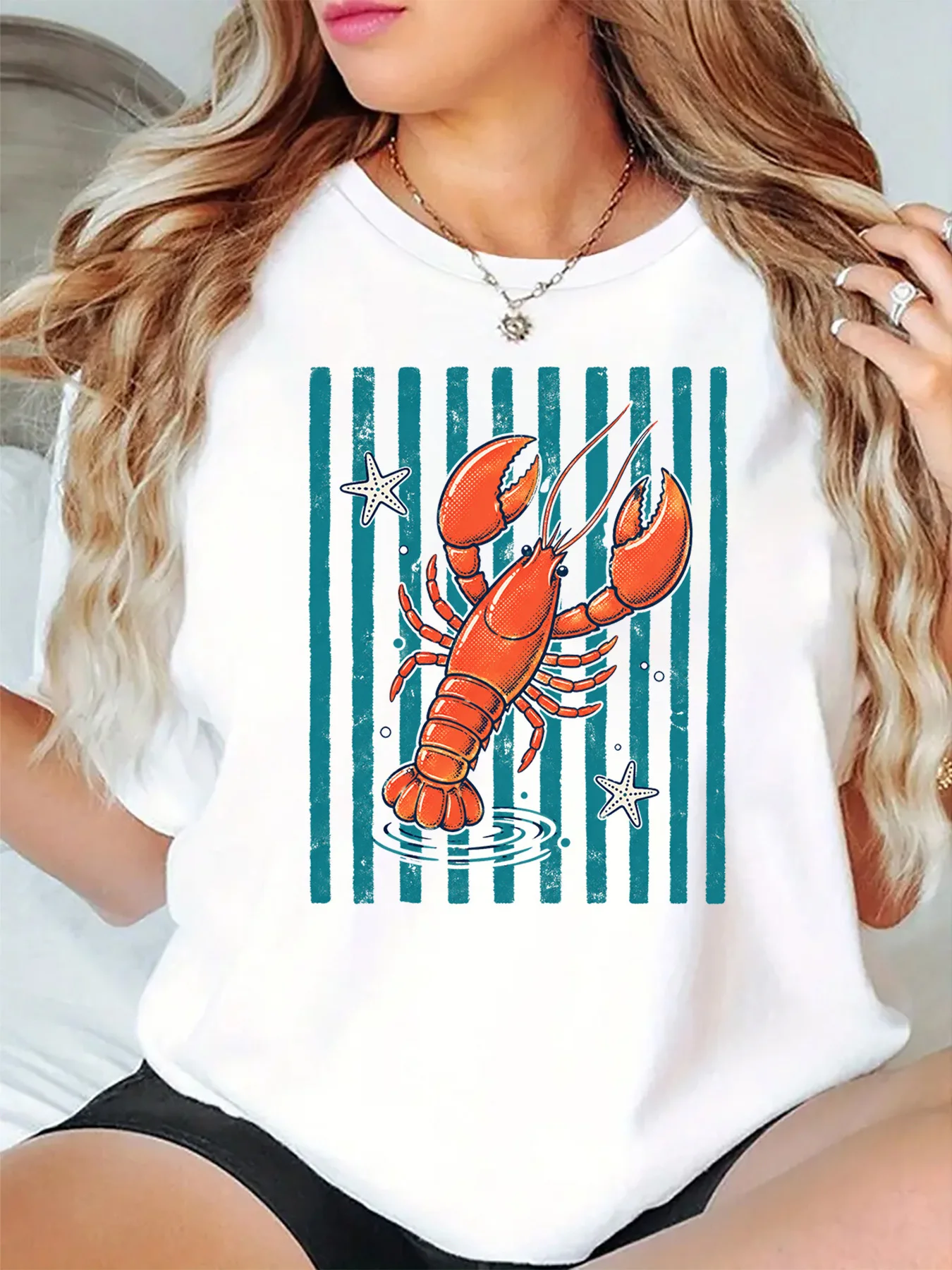 Crawfish Starfish Green Vertical Stripe Retro Graphic Womens T Shirt Short Sleeve Crew Neck Ocean Beach Casual Ladies Tee Tops