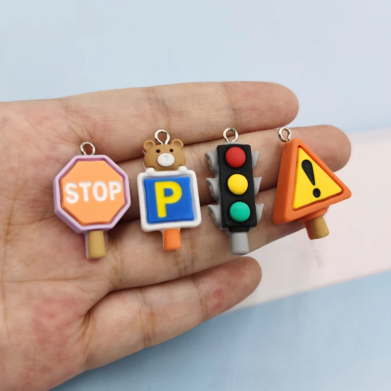 10Pcs New Traffic Sign Stop Light Charms Kawaii Resin Cute Animals Bear Flatback Pendant Charm for Earring Diy Jewelry Making