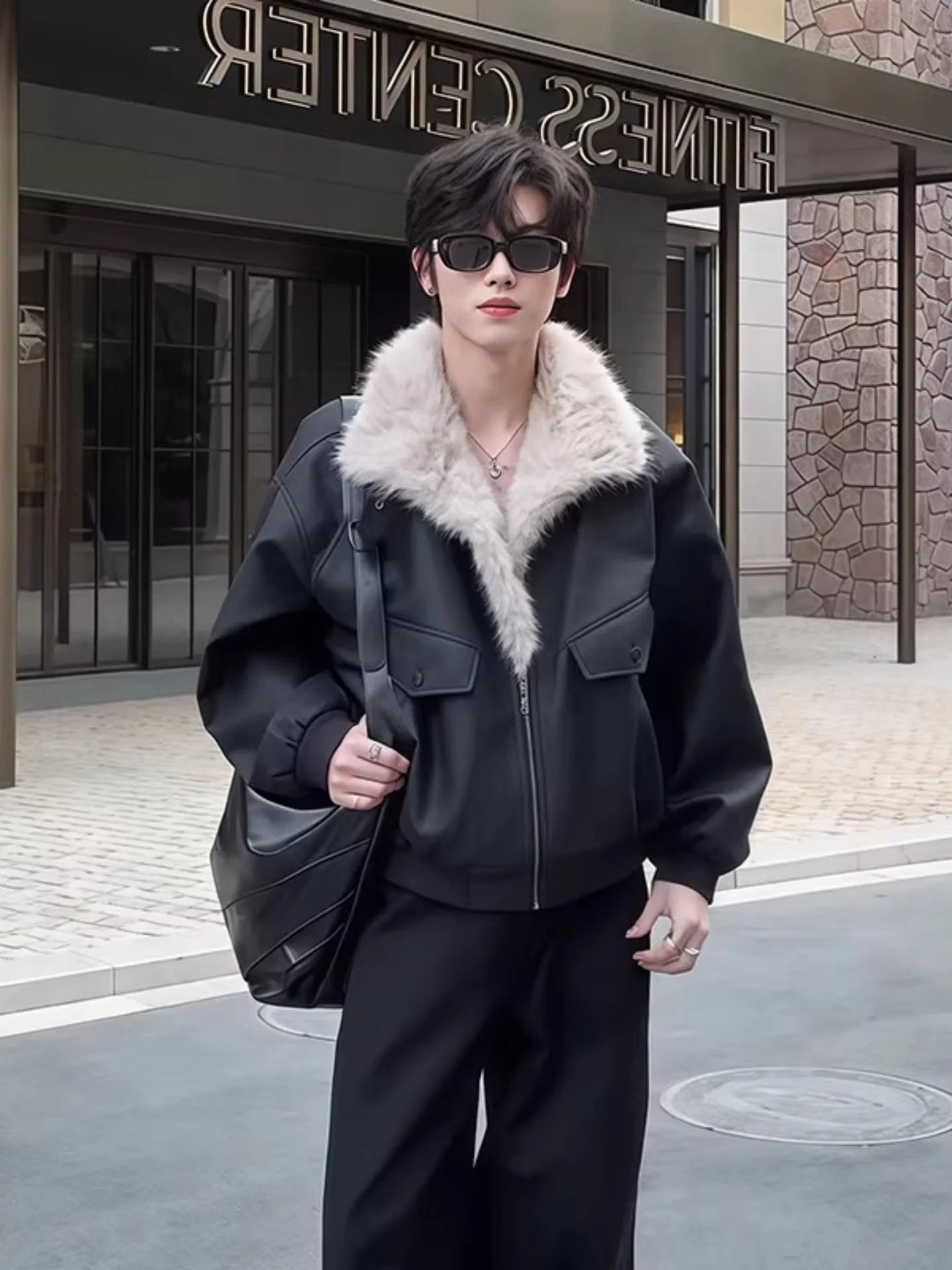 

Retro American Sle Men's Thiened PU Leather Cotton Jaet Lychee Patterned Fur Collar Winter Warm Zipper Closure Coat