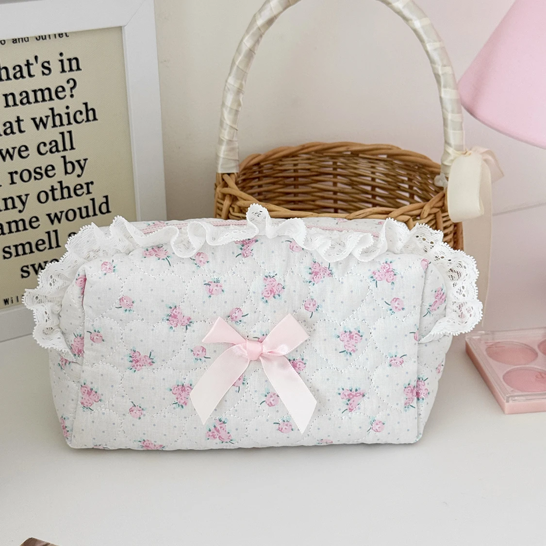 Großhandel Blume Frauen Spitze Kleine Make-Up Tasche Reise Veranstalter Kosmetik Handtasche Beutel Gilrs Nette Schleife Quadratischen Reißverschluss Brieftasche Taschen – Detail 4
