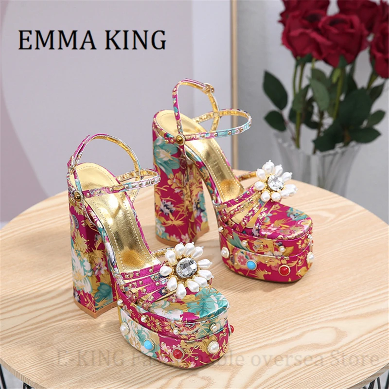 Women Embroidered Rhinestone Sandals Female Bling Flowers Jewelled Open Toe Buckle Ankle Strap Sandals Luxury Party Dress Shoes