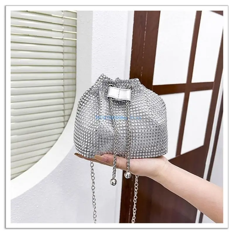 

63HC Trendy Shoulder Purse Drawstring Bucket Bag Show Your Charm with Exquisite Decoration