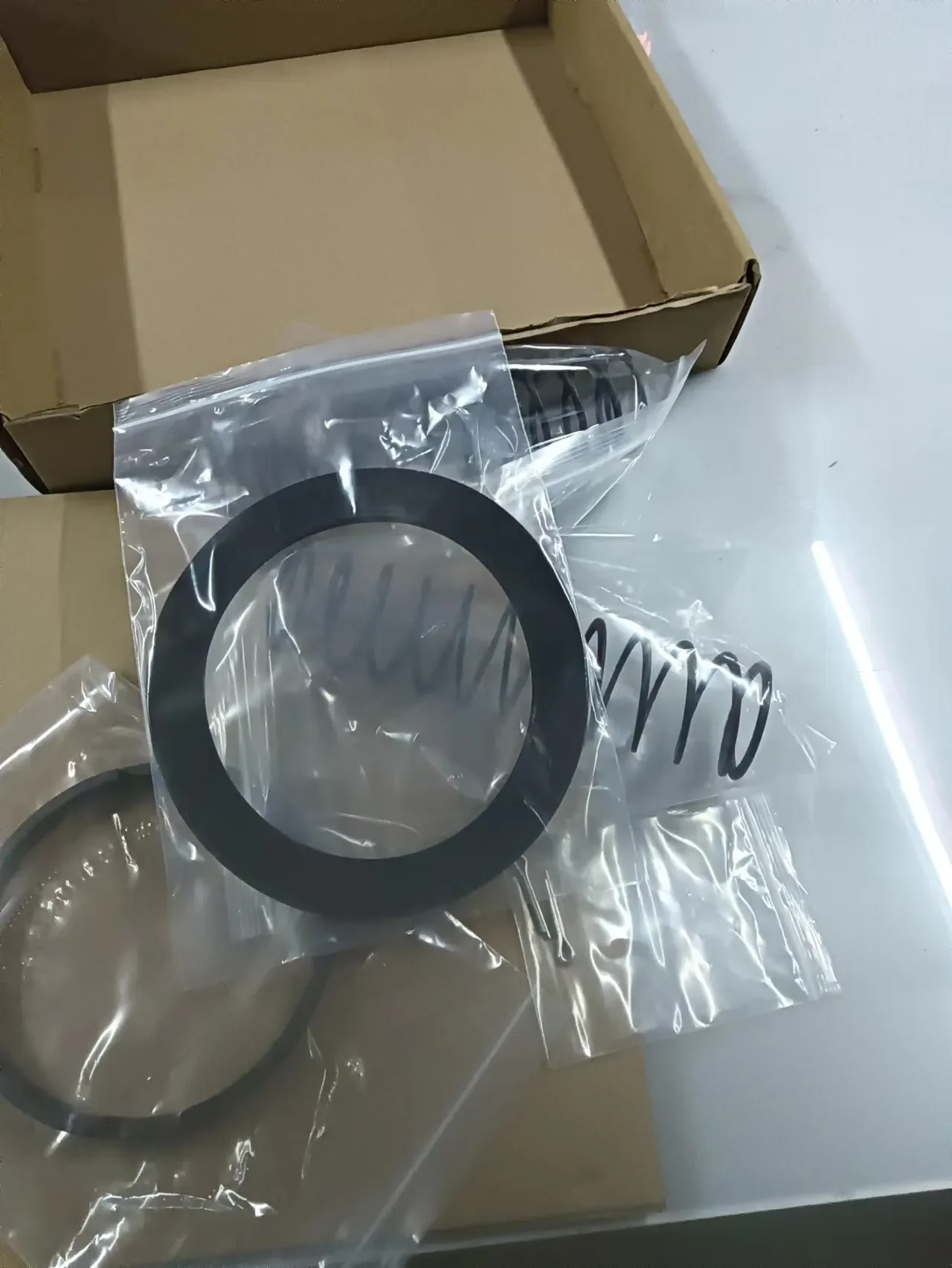 GD Replacement Part 322SSY6013 Air Intake Valve Maintenance Kit for High Efficiency Screw Compressor Industrial Spare Parts view 3