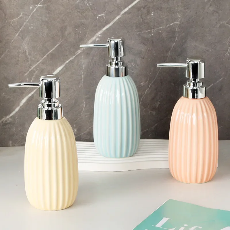 

Бутылка для лосьона для проживания в семье, керамическое дезинфицирующее средство для рук, отдельная бутылка, пресс-бутылка, вертикальный трехцветный глазурь, керамический шампунь