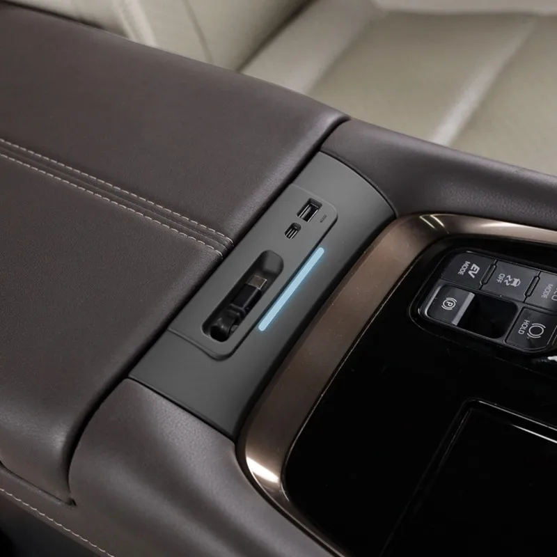 Center Console USB Expansion Dock 3 USB Ports Fast Charging For Toyota Alphard Vellfire 40 Series 2023-2026 Ambient LED-N29R