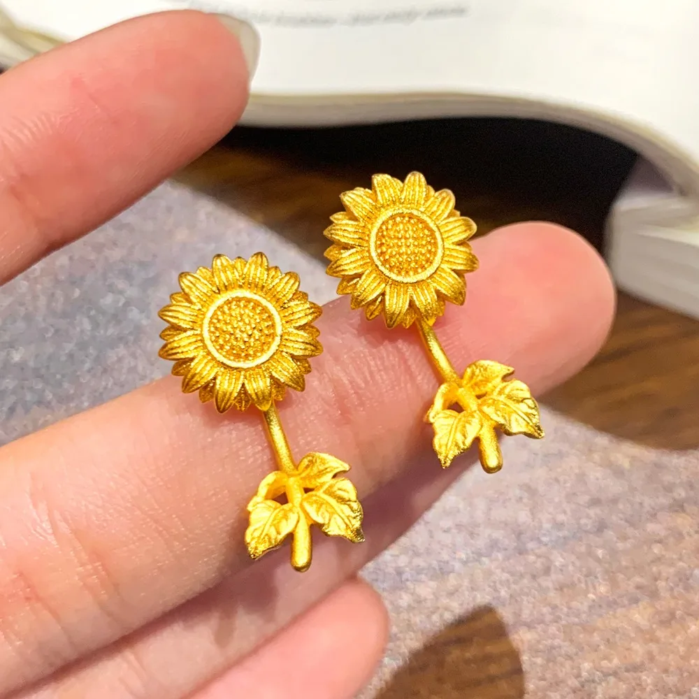 Brushed sunflower earrings go with all kinds of advanced sense of sunflower earrings 9999gold