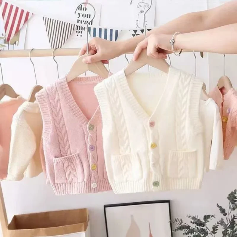 

Baby Girls Knitted Vests Sleeveless Pullovers Tops Toddler Soft Cotton Waistcoats Warm Sweaters Woolen Newborn Clothes