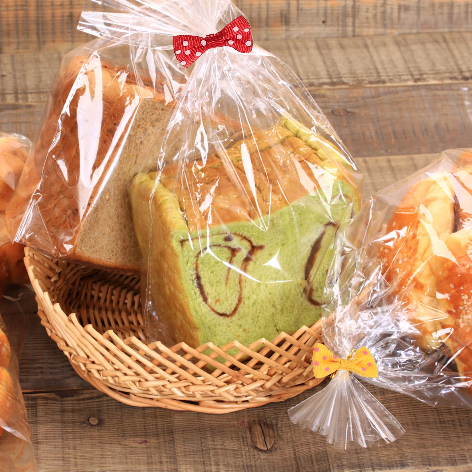 

100Pcs Food Sealing Twist Ties Stylish Bowknots for Pastry Bag DIY Gift Wrapping Baking Party Decoration Supplies