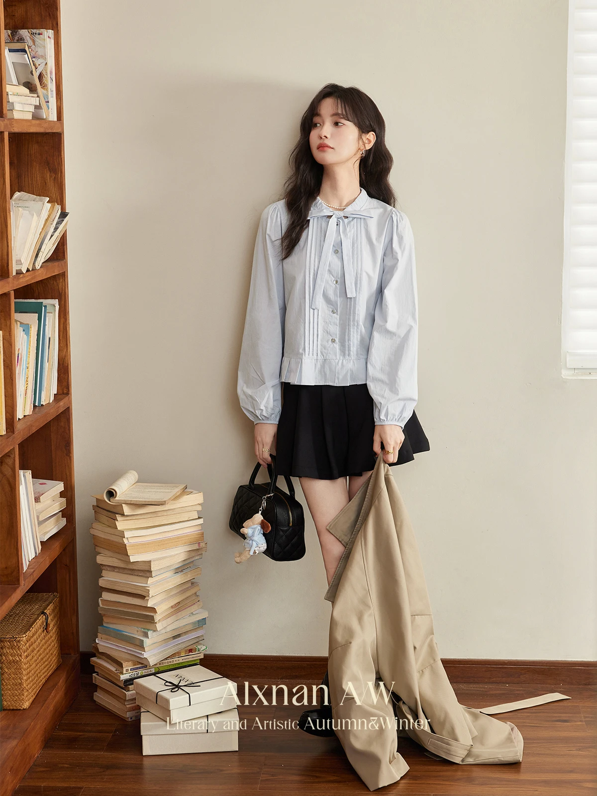 ALXNAN Camicia Blu Donna Autunno Arco Pieghettato Volant Camicia a maniche lunghe Office Lady Casual Moda Elegante Camicette femminili L50602