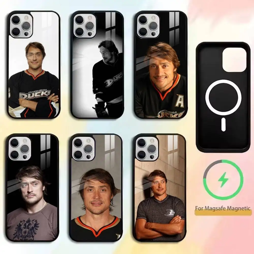 

Teemu Selanne-Finland-Right Forward-Ice Hovkey-Sport Phone Case For IPhone17,16,15,14,13,12,11 Plus,Pro Compatible With Magnet
