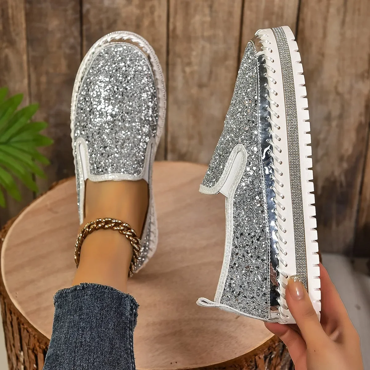 New 5 Color Women Rhinestone Crystal Platform Casual Loafer Shoes Slip-on Women Flats Luxury Comfortable Girls Sneakers Size 44