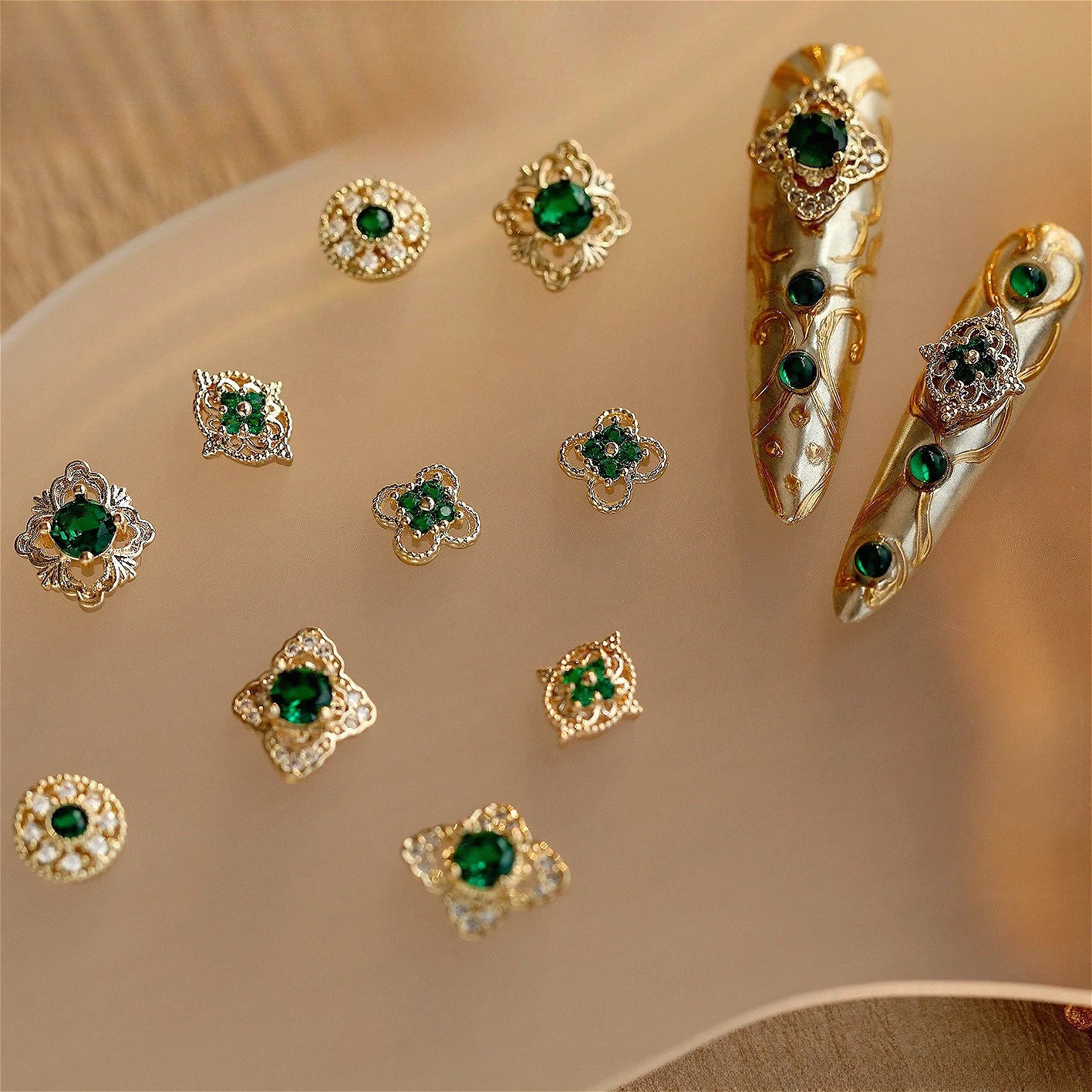 

Luxury Green Zircon Metal Jewelry Ancient Chinese Palace Crystal Flower Pearl Chic Jade Nail Art Decoration Accessories Manicure