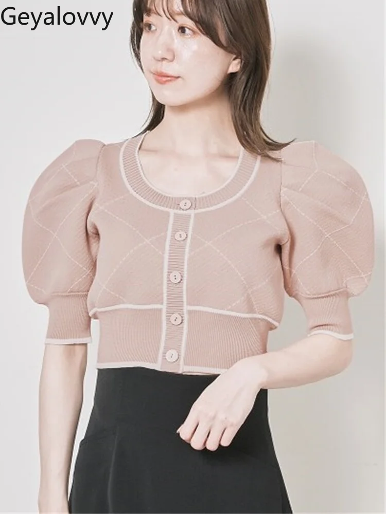 

Japanese Spring Summer New Sweet Solid Color Crew Neck Top Cute Girls Versatile Button Bubble Short Sleeve Knitted Sweater Women
