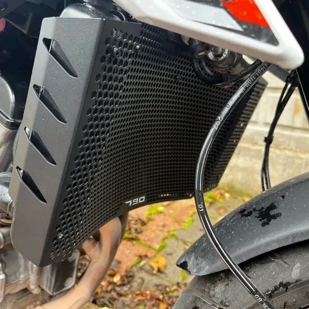 

For DUKE 790 890 DUKE890 DUKE790 790Duke 2018-2023 2024 2025 Motorcycle Radiator Grille Guard Cover Protection Water Tank Shield