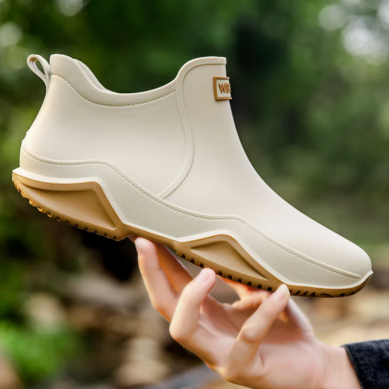 

New Men's and Women's Low-tube Rain Shoes Outdoor Fishing Waterproof Shoes, Outdoor Wear Couple Fashion Style Cotton Rain Boots