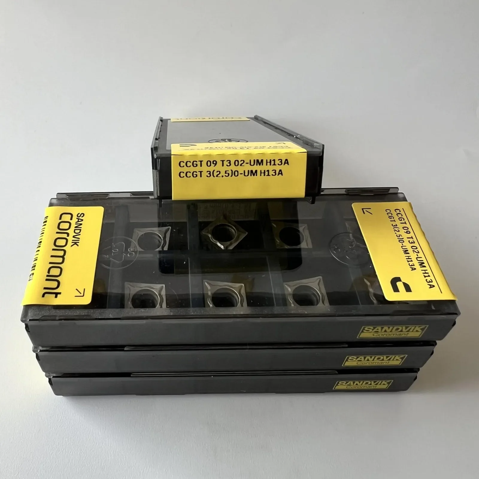 SANDVIK / CCGT09T302-UM H13A / شفرة سبائك الصلب السويدية الأصلية 10 قطع