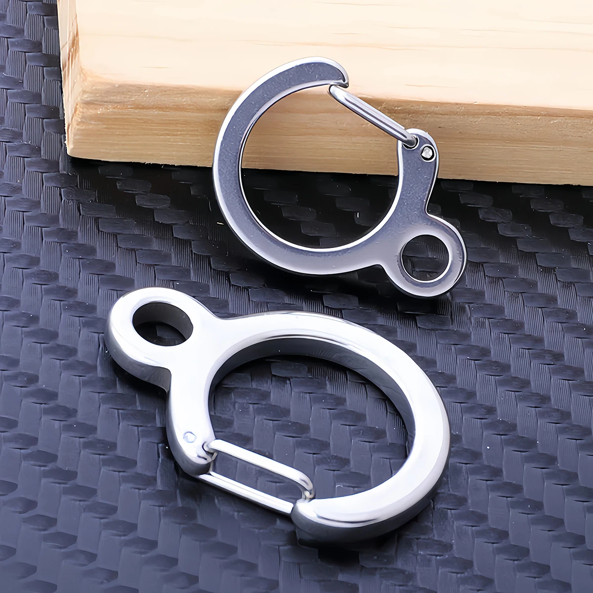 1/3 Stück Edelstahl-Federkarabiner Schlüsselring Schlüsselanhänger Anhänger Verschluss Outdoor Rucksack Gürtel Hochbelastbarer Karabinerhaken – Detail 5