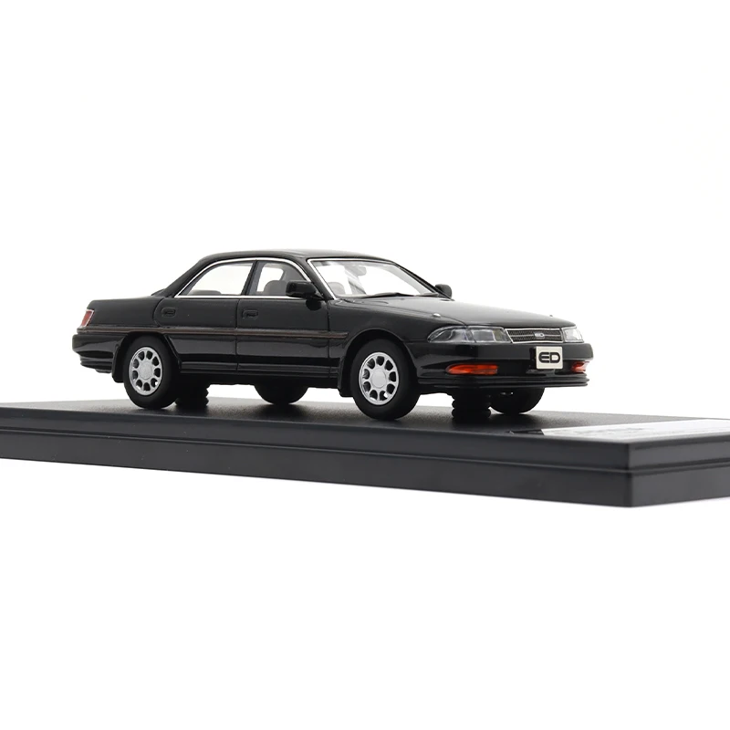 نموذج سيارة تويوتا كارينا 1/43 من العلامة التجارية Hi-story [ED2.0X(1990)] نموذج سيارة من الراتنج المكرر محاكاة المركبات القابلة للجمع