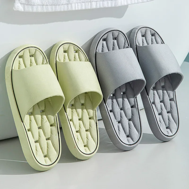 PVC Flip Flop para homens e mulheres, banheiro, chuveiro, vazamento de água Holes Slippers, interior, casa, casual, casal, Flat, Soft Slides Shoes