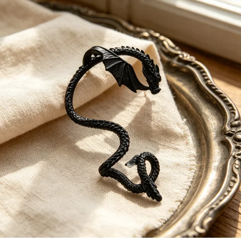 Black Gothic Winged Dragon Ear Cuff Non-Piercing Snake Dragon Wrap Ear Clip Dark Style Punk Single Ear Jewelry