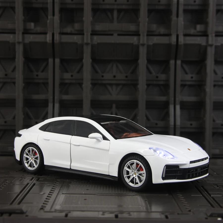Simulação 1:24 modelo de supercarro de liga Porsche Panamera, portas e capô do motor, porta-malas pode ser aberto, enfeites de carro, presentes