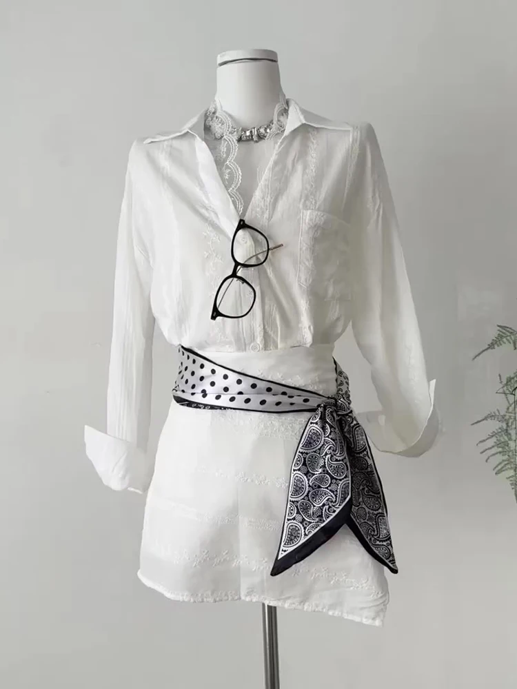 

Новый женский дизайн, кружевной белый топ, жаккардовая рубашка в стиле Old Money, элитная повседневная мини-юбка и брюки, комплект Y2K 2025