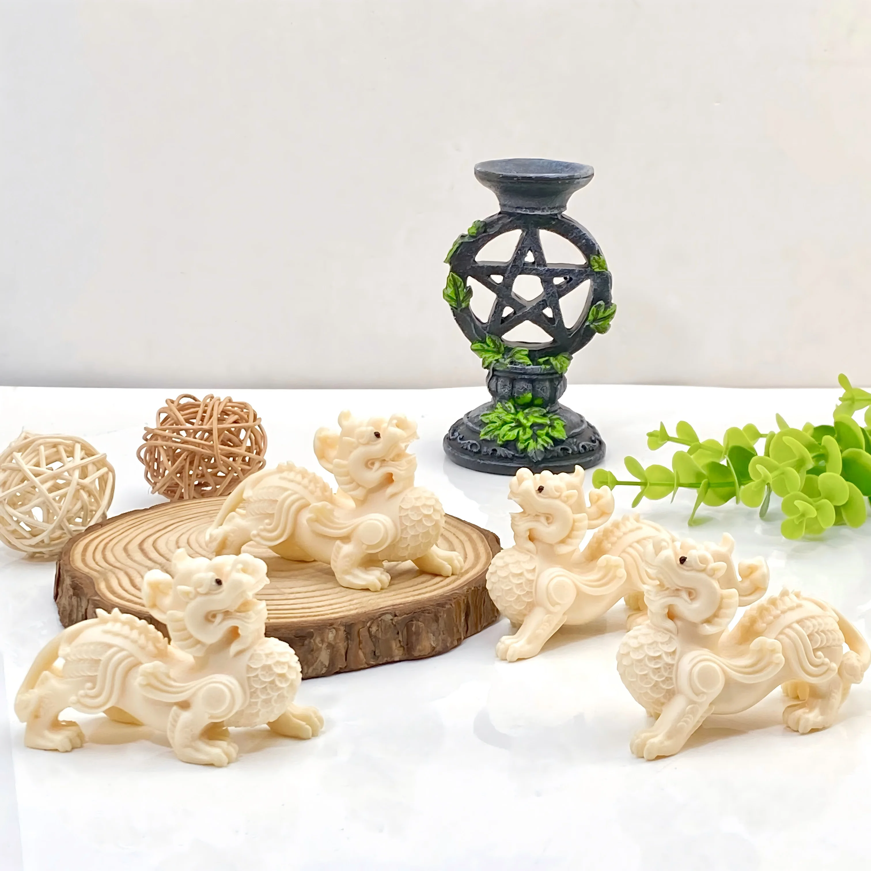 1PC High Quality Natural Ivory Nut Kirin,Birthday Gift,Men Gift,Women Gift,Scene Decoration,Crystal Ornaments,Table Decoration.