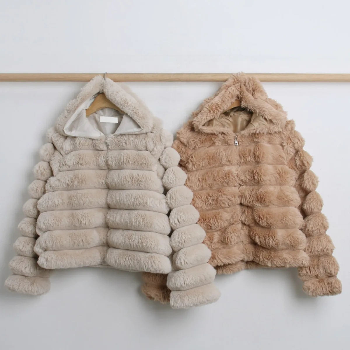 여성용 가을 겨울 한국 스타일 시크 루즈 패셔너블 후드 친환경 인조 모피 소프트 탑